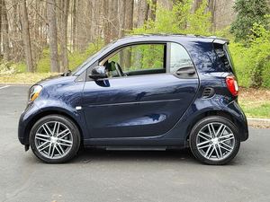 Offre exceptionnelle : Smart Fortwo électrique d'occasion 2018, prêt à être expédié - Product Image 2