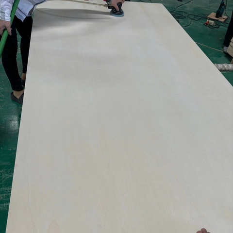 High Gloss Glue Carb P2 Poplar Plywood 18mm Waterproof Moisture for Bedroom Villa Living Room Furniture-for Bathroom Use E0