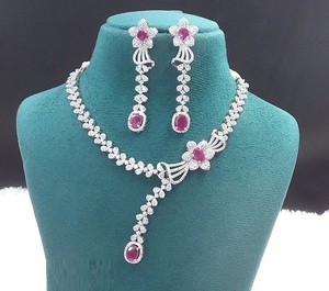 Ensemble de diamants américains légers de qualité certifiée pour un usage quotidien et le confort est disponible à un prix abordable - Product Image 1