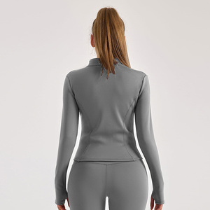 Chaqueta de yoga transpirable con forro polar para mujer con logotipo frontal para entrenamiento de yoga en el gimnasio-Monos y monos deportivos - Product Image 5