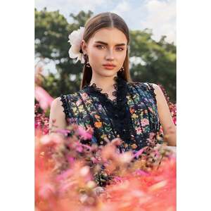 Conjunto de traje Maria.B para mujer de 3 piezas: camisa estampada, dupatta de gasa y pantalones estampados - BIC-2504 - Product Image 5