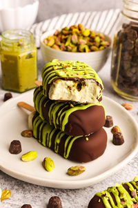 Barre de crème glacée au chocolat de Dubaï à prix d'usine avec remplissage de crème de pistache et revêtement de chocolat de qualité supérieure vente chaude meilleure qualité - Product Image 5