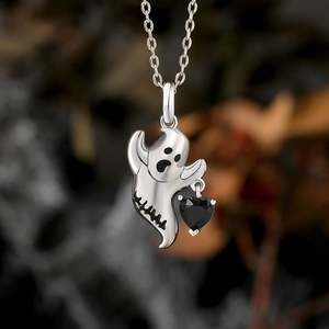 จี้สร้อยคอหินหัวใจสีดำรูปผีน่ารัก Jeulia - Product Image 4