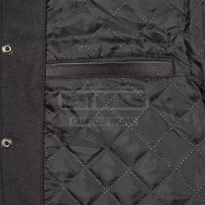 แจ็กเก็ตสไตล์ฤดูหนาวคลาสสิกสำหรับผู้ชายที่ตกแต่งด้วยตัวอักษรที่ทันสมัยและทันสมัย - Product Image 4