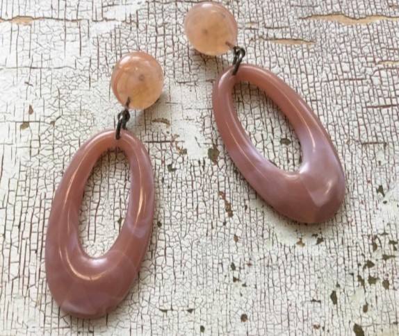 สีพีชเข้ม