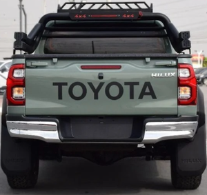 Toyota Hilux 4X4 Diesel 2.8L Prix Bas Fraîcheur et Propreté Vitesse Maximale Expédition Rapide Disponible Vente en Gros en Stock Achetez Maintenant - Product Image 6