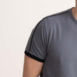 T-shirt personnalisé avec impression de logo, col rond, manches courtes, 100% coton, uni, pour homme - Product Image 2