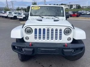 Jeep Wrangler Unlimited Rubicon 2014 Usado en Excelentes Condiciones - Product Image 2