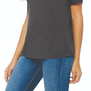 เสื้อยืดคอวีสำหรับผู้หญิงเสื้อแนวสตรีทผ้าคอตตอนแห้งเร็วระบายอากาศได้ดีแขนสั้นน้ำหนักเบาออกแบบโลโก้ได้ตามต้องการ - Product Image 5