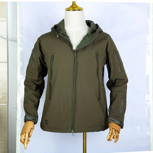 Manteau chaud d'hiver respirant et imperméable pour la chasse, veste d'extérieur, nouveau design, coupe-vent de chasse pour hommes, vente en gros sur mesure - Product Image 2