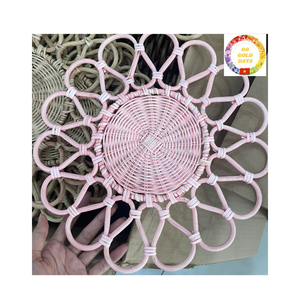 Napperons en rotin faits à la main respectueux de l'environnement assiettes tissées rondes décoration de table de mariage rustique - Product Image 1