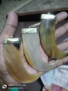 ลูกปัดสีขาวสวยทำจากเขากระดูกทำมือและจี้งาลูกปัดสีขาวที่ทำให้ดูสง่างามเหนือกาลเวลา - Product Image 6