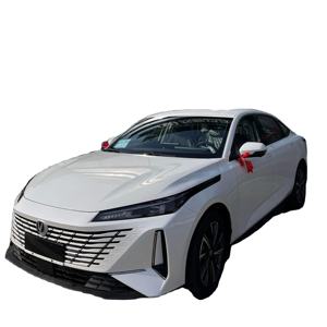 Auto Usado 2025, PHEV, Autonomía de 145 km, E-CVT, Híbrido Enchufable, 4 Puertas, 5 Plazas, Sedán, Sin Accidentes y Listo para Usar - Product Image 1