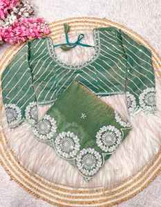 Saree de créateur en mousseline de soie Orange Fendy pour le festival de fête de mariage vêtements ethniques femmes fille avec chemisier fantaisie exclusif le plus vendu - Product Image 3