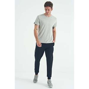 T-shirt à manches courtes en coton mélangé gris pour homme Air Jones, coupe classique confortable pour un usage quotidien décontracté - Product Image 5