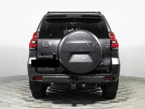 Toyota Prado SUV Premium 2022, Automática, Tracción en las Cuatro Ruedas, Motor Turbo, Asientos de Cuero, Interior Claro/Oscuro, Usado - Product Image 2