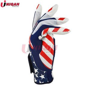 Gant de golf en cuir Cabretta de qualité supérieure fabriqué de manière experte pour un confort hivernal adhérence supérieure dans les sports par temps froid - Product Image 4