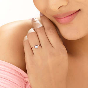 แหวนเพชรทรงลำลองวาเลนฮาร์ท - Product Image 2