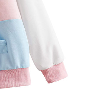 ผู้ผลิตเสื้อฮู้ดดี้พิมพ์ลายสำหรับผู้หญิง ฤดูหนาว รับทำโลโก้ ผ้าฝ้ายฟลีซ สไตล์ลำลอง สตรีทแวร์ รับออเดอร์จำนวนมาก สำหรับผู้ซื้อทั่วโลก - Product Image 4