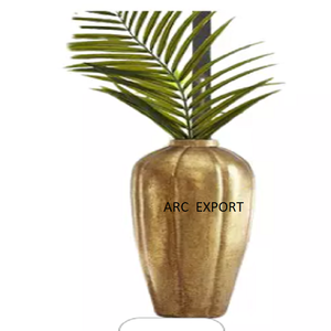 Diseño de lujo Decoración de metal dorado Jarrones y macetas de flores de forma redonda para el hogar Florero de mesa a precios razonables - Product Image 5