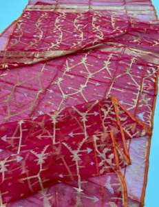 Hot Exclusive Read Deshi Dhakai Jamdani Sharee Tendance pour les femmes JAMDANI TISSU Bleu ROUGE VERT Doré Bleu Ciel Du Bangladesh. - Product Image 6