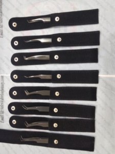 Pince à épiler pour extension de cils en acier inoxydable de qualité supérieure, enduite de plasma noir et logo personnalisé - Product Image 3