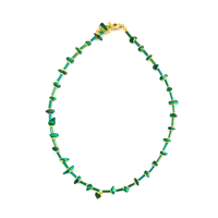 Collier tendance plaqué or avec perles vibrantes pour les acheteurs soucieux de la mode
