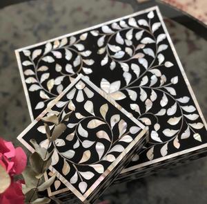 กล่องเก็บฝังฝังมุกแฮนด์เมดดีไซน์ไม่เหมือนใครสำหรับสร้อยคอต่างหูแหวนและของมีค่าจากอินเดีย - Product Image 1