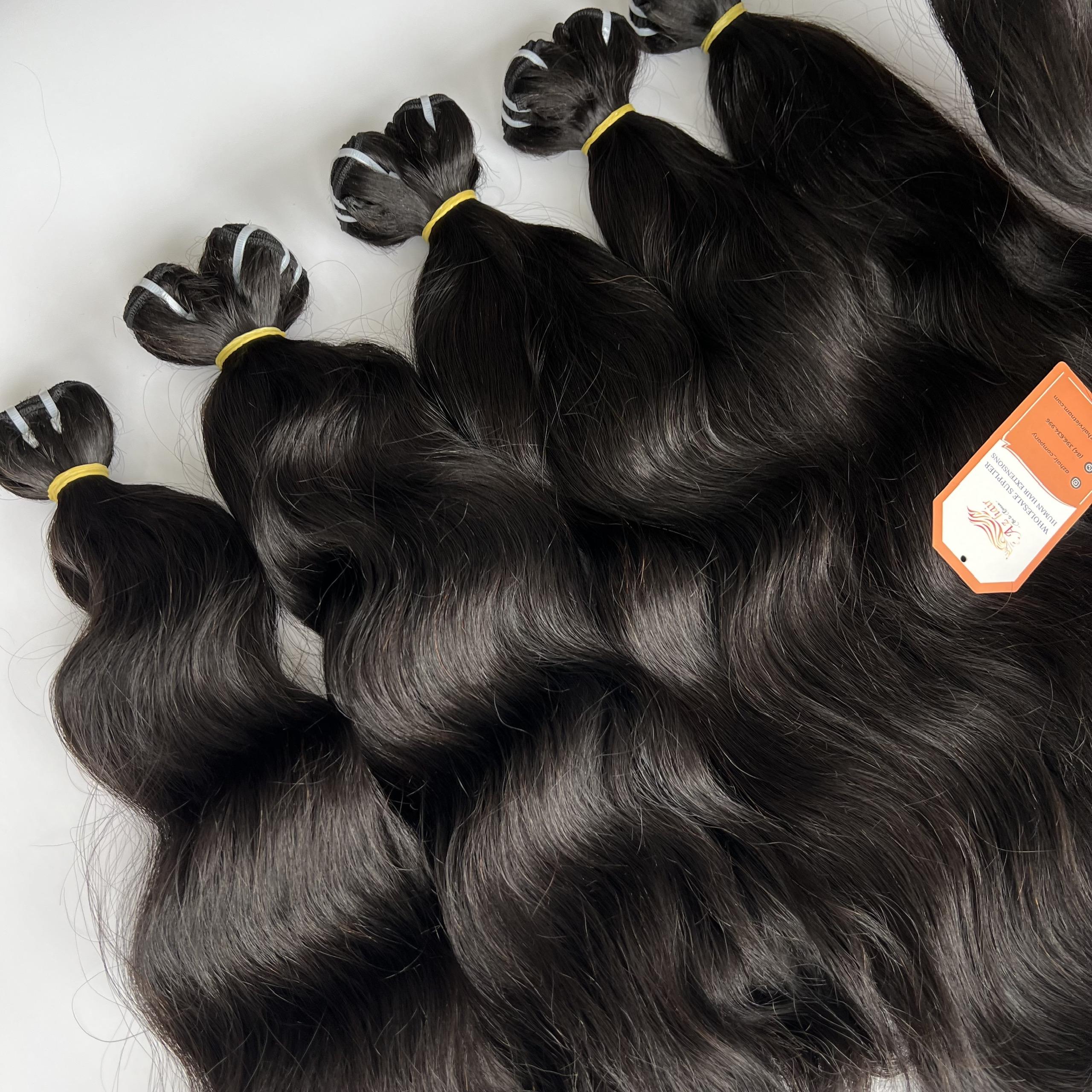Natural Wavy Weft