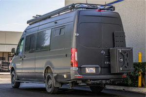 Vehículo Usado a Precio Accesible con Volante a la Izquierda |   Volante a la derecha |   2021 BENZ SPRINTER 2500 4×4 COLORSPACES STUDIO PRODUCTIONS VAN - Product Image 2