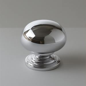 Manija de Puerta Europea Elegante de Primera Calidad con Construcción de Acero/Latón, Alta Resistencia y Tacto Suave para Uso en Hoteles y Villas - Product Image 6