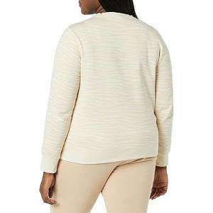 Sweat-shirt pour femmes Minimal Studio Wear Tons neutres Coupe classique Finition lisse Toucher doux Manches longues Facile à superposer - Product Image 5