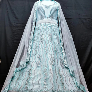 Lehenga choli ตาข่ายสีพีชสีชมพูสง่างามกับงานปักเลื่อมหนักและความเก๋ไก๋2.8เมตรจับคู่ choli dupatta สำหรับงานปาร์ตี้ขายส่งทั่วโลก - Product Image 1