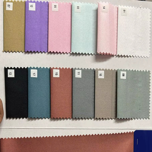 Tissu de chemise en polycoton premium Blanco avec une finition douce et respirante et une qualité infroissable pour chemises homme et femme - Product Image 3