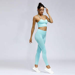 Conjunto de Yoga de entrenamiento activo para mujer de calidad superior, mallas deportivas de gimnasio de Color sólido de gama alta, pantalones de talla grande para adultos - Product Image 1