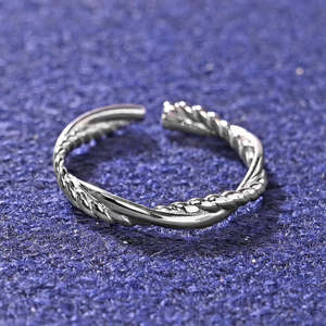Anillos de Plata de Ley 925 de Primera Calidad para Mujer, Chapados en Rodio, con Incrustaciones de Ónix, Diseño para Parejas - Product Image 2