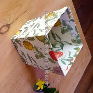 Poubelle en bois écologique très demandée avec motif autocollant imprimé, idéale pour la gestion des déchets intérieurs, fabriquée en Inde par FWE - Product Image 1