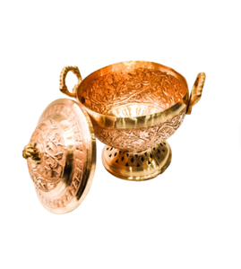 Pot à vaisselle de finition antique en cuivre pur de vente chaude avec verres de conception en relief d'aspect Premium - Product Image 3