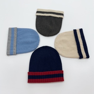 Bonnet d'Hiver Unisexe en Tricot Jacquard avec Motif de Flocon de Neige pour Enfants et Adultes-Bas quantité minimale de commande - Product Image 6