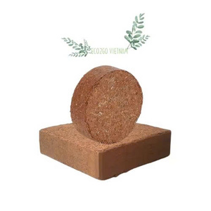 Bloque de turba de coco Premium | Mezcla de macetas naturales y enmienda del suelo | Turba de coco orgánica de alta calidad al por mayor para plantas en crecimiento - Product Image 1
