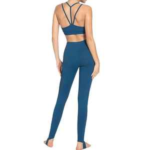 Top Ladies Gym Sets Seamless <b>Tight</b> Fit Quick Dry Breathable / Sustainable Ladies Gym Sets Made in Pakistan - Product Image 2