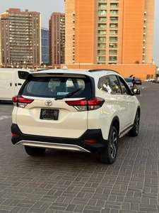 Nuevo Toyota Rush, Vehículo Todoterreno/Pickup con Transmisión Automática, Potencia de 100 a 199 HP - Product Image 3