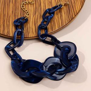 Collar de resina, accesorio de joyería atrevido y llamativo para quienes buscan la moda moderna, alta calidad - Product Image 3
