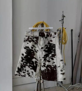 Haute qualité meilleure vente couleur unie hommes en cuir de vachette Shorts vente chaude personnalisé hommes en cuir de vachette Shorts personnalisés - Product Image 3