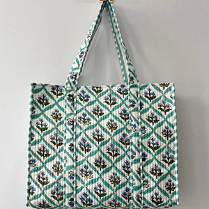 Sac à bandoulière indien en coton fait à la main pour femmes, sac fourre-tout matelassé imprimé à la mode avec fermeture ouverte, sac fourre-tout - Product Image 1