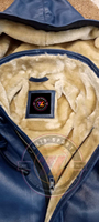Veste parka longue en gros, manteau d'hiver rembourré avec capuche amovible pour un style décontracté et une vie de plein air