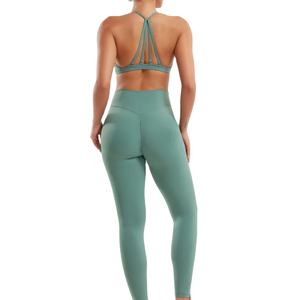 Ensemble de leggings et soutien-gorge de sport respirants pour femmes, fabriqués en usine, au-dessus du genou, sans couture, pour le yoga, collection 2026 - Product Image 6