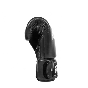 Guantes de Entrenamiento Fairtex Profesionales de Muay Thai, Color Personalizado, Hechos con Cuero Vacuno Genuino, para Adultos - Product Image 5