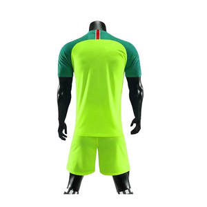 Uniforme de Fútbol Personalizado para Competencia, Jersey y Pantalones Cortos de Poliéster de Secado Rápido, Impresión de Logotipo, OEM, ODM, al por Mayor - Product Image 2