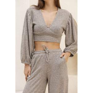 เสื้อผู้หญิงขายส่ง คอลเลคชั่นครอป - Product Image 4